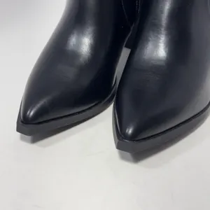 Womens Black Faux Leather Pointed Toe Block Heel‎ Ankle Boots Sz 9 Zipper Bootie thumbnail 9