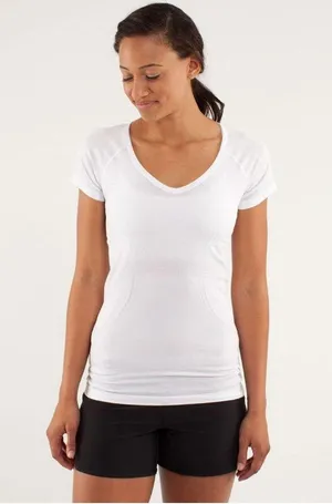 Lululemon Swiftly Tech V-Neck thumbnail 1