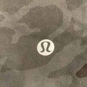 Lululemon Align Crop Leggings Camo‎ size 4 thumbnail 7
