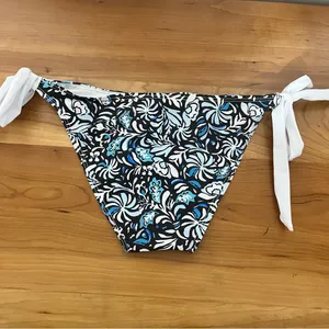 Women's‎ Juniors Unbranded Side Tie Bikini Bottoms Blue White Floral Size Large thumbnail 6