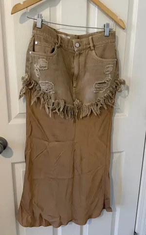 Anthropologie Skirt thumbnail 3