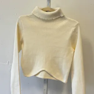 Princess Polly Ivory Ribbed Turtleneck Cropped Sweater Curved Hem Small N57793UO thumbnail 3