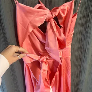 Lucy in the Sky Satin Front Twist Strappy Maxi Dress in Coral Size Large thumbnail 8