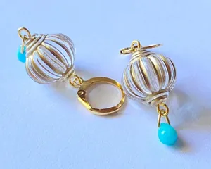 Handmade vintage style chic dangle earrings💧💙 thumbnail 4