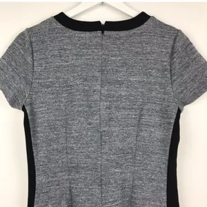 Madewell Grey Knit Pleated Fit & Flare Dress Black Trim Size 4 Short Sleeve thumbnail 10
