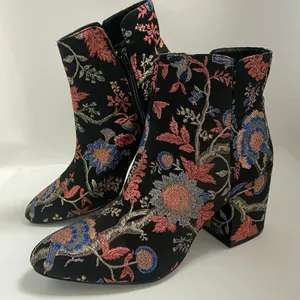 Target Women's Colorful Embroidered Floral Ankle Zip Bootie Boots Size 10 thumbnail 3