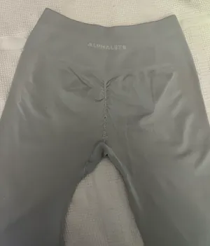 Alphalete Leggings thumbnail 2