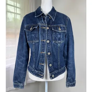 Vintage Y2K Guess Dark Wash Jean Jacket thumbnail 2
