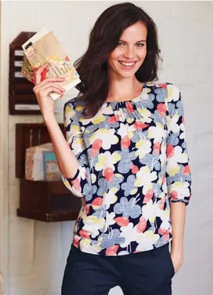 Boden Floral Top A4* Blue Size 8 thumbnail 1