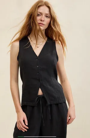 NWOT Aerie 100% Cotton Vest thumbnail 1