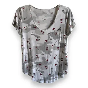 Hollister Womens Tee Sz XS Gray White Camo Camouflage Flowers Pocket Easy‎ Top thumbnail 4