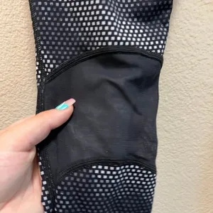 Nike Dri-Fit Speckled Black Compression Full Length Leggings Size Small thumbnail 6