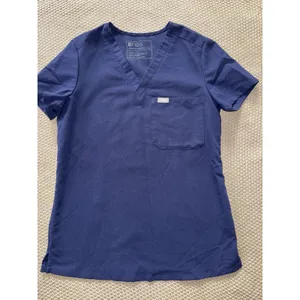 FIGS Women's Technical Collection Scrub Top Blue Short Sleeve V Neck Sz 2XS thumbnail 2