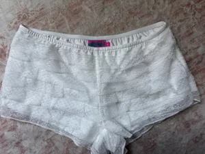 Edikted Shorts Ruffle White thumbnail 2