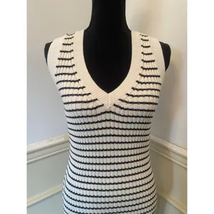 Abercrombie & Fitch Limited Edition Sleeveless Ribbed Striped Sweater Dress Knit thumbnail 2