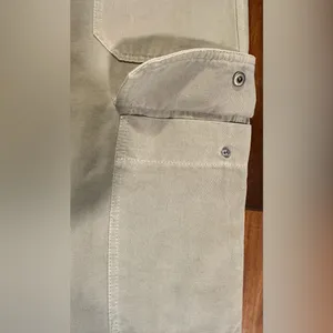 Zara Women's Beige Flat Front Cargo Pants thumbnail 6