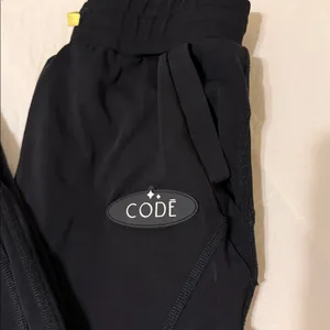 CODE Womens XS PIRATEX Power 3 Black Athletic Pants with Yellow Drawstring thumbnail 4