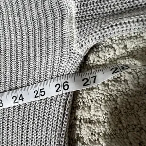 American Eagle Outfitters Light Gray Knit Pullover thumbnail 6