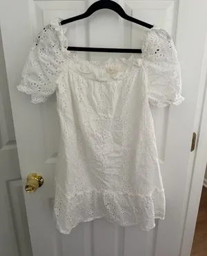 Elan White Eyelet Mini Dress Size Medium thumbnail 1