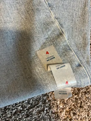 OG Loose Jean High Rise thumbnail 2