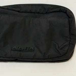 Athleta All About Large Crossbody Belt Bag‎ in Black thumbnail 3