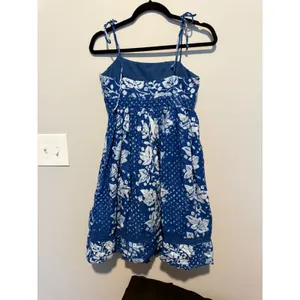 Gap Blue White Floral Tie Shoulder Mini Dress Lace Trim Sun Dress Womens 4 thumbnail 2