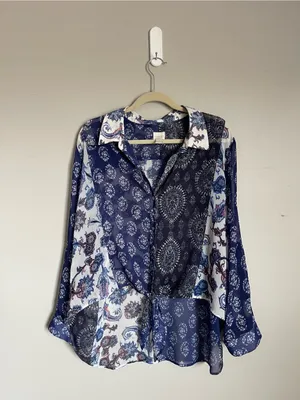 CHICO'S | Mixed Print Patchwork Semi-Sheer Button-Down Tie Front Blouse Sz XL thumbnail 2