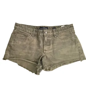 Lucky Brand 4/27 The‎ Cut Off Camo Shorts thumbnail 8