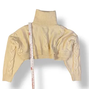 Urban Outfitters Cropped Turtleneck Sweater Womens Size L Yellow‎ thumbnail 3