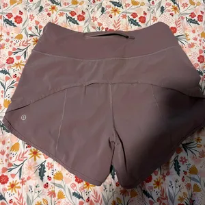 Lululemon Speed Short 2.5” thumbnail 1