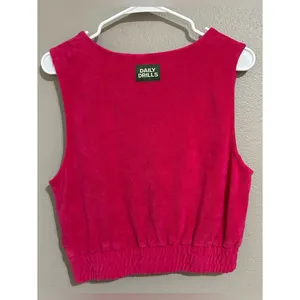 Daily Drills Hot Pink Terry Cloth Cropped Tank Top Women’s Size Medium / Large thumbnail 5