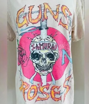 Urban Outfitters Guns N' Roses Samurai T-Shirt Size Small NWOT $40 thumbnail 3