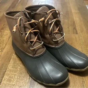NWOB Sperry Duck Boots 9.5 thumbnail 1
