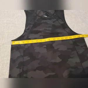 Camo tank top thumbnail 4