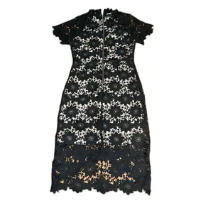 NWT Lulus Women’s Bold Love Black and Nude Lace Bodycon Midi Dress Size Small thumbnail 9