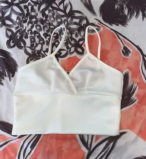 Boohoo White Crop Top thumbnail 1