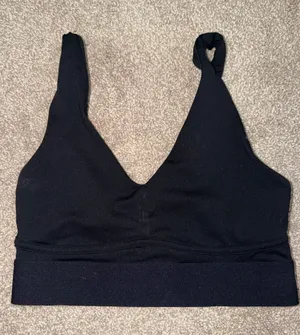 Fabletics Black Seamless V-Neck Sports Bralette thumbnail 1