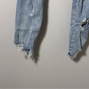 American Eagle Distressed Hi-Rise Jegging Crop Light Blue Women's Jeans size 4‎ thumbnail 4