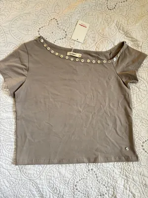 Scandivv Gray Top thumbnail 2