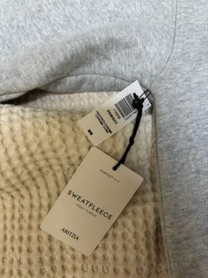 Aritzia Perfect Fit Sweatfleece Hoodie Grey thumbnail 5