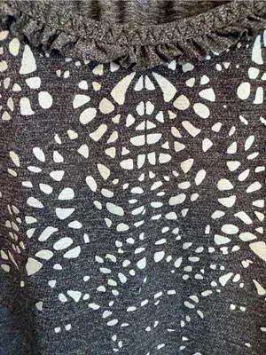 Lululemon short sleeve Top, grey size 12 thumbnail 10