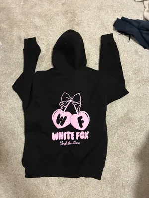 White Fox Sweatshirt Boutique S/M thumbnail 2