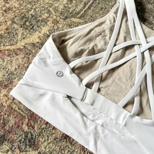 Lululemon Free To Be Serene High Neck Longline Bra White Size 4 W2BW7S thumbnail 5