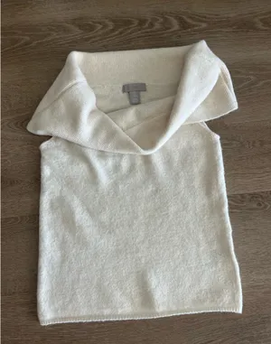 Off-The-Shoulder Sweater Top thumbnail 5