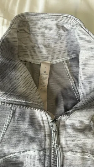 Lululemon Zip-Up Jacket thumbnail 5