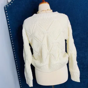 New Women Bear Dance Beige Long Sleeve Knit Sweater Size S‎ thumbnail 2