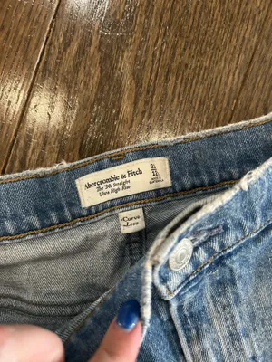 Abercrombie Curve Love Jeans thumbnail 4