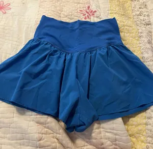 Aerie shorts thumbnail 1