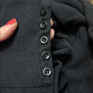 Forever 21 tunic V neck sweater          #1 thumbnail 3
