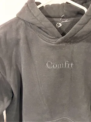 COMFRT Signature Hoodie in Black Oversized Pullover Hoodie Sweatshirt thumbnail 2